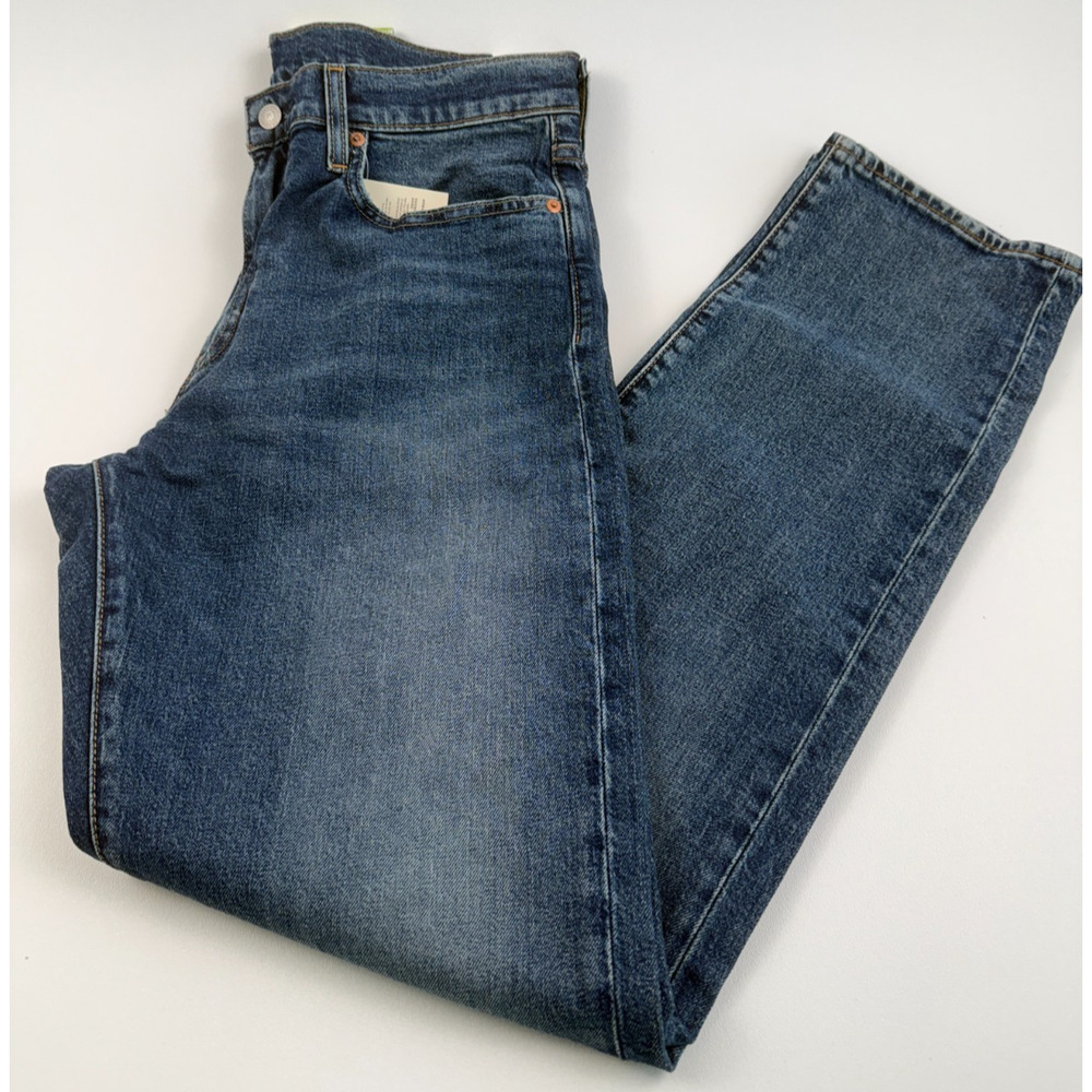 Levi's Premium Men 502 Taper Fit Zip Fly Tapered Leg Jeans 38x32 Blue NWT